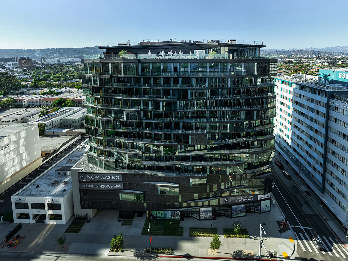 Wilshire La Jolla glazing project